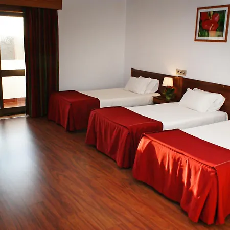 Cristo Rei - Hotel 2*