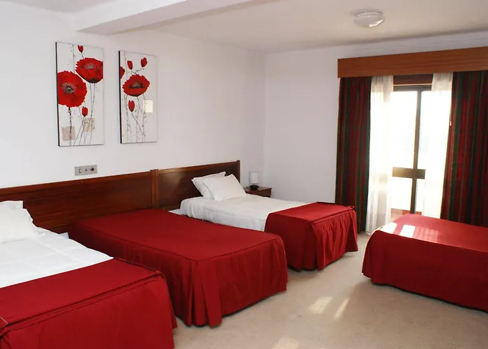 Cristo Rei - Hotel 2*